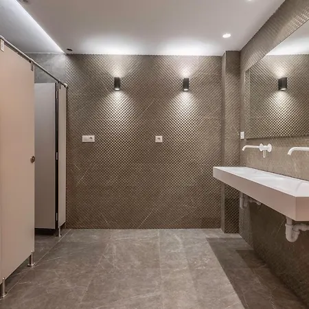 Uri Bbi00060 Self Check In * بلباو