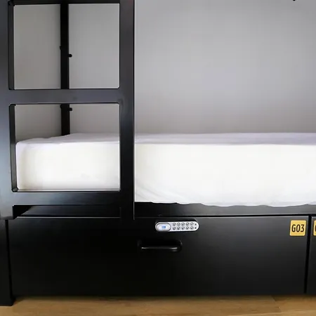 Uri Bbi00060 Self Check In * بلباو