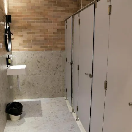 Uri Bbi00060 Self Check In بيت ضيافة بلباو