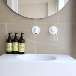 Uri Bbi00060 Self Check In * بلباو