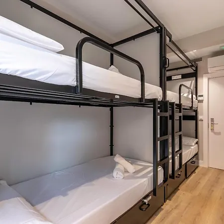 Penzion Uri Bbi00060 Self Check In Bilbao