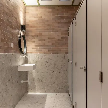 Uri Bbi00060 Self Check In