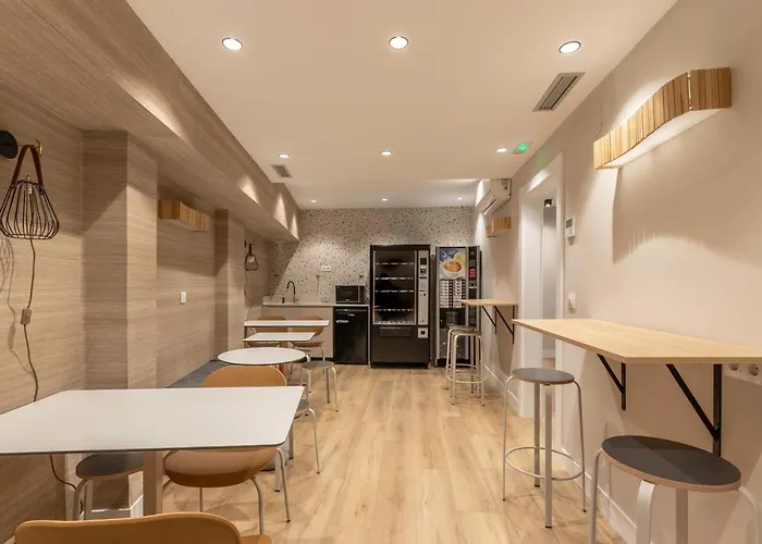 Pensión Uri Bbi00060 Self Check In Bilbao