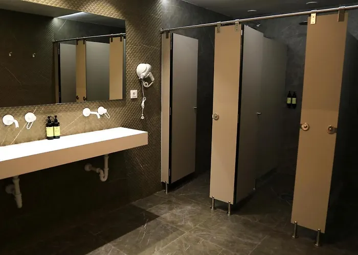 Uri Bbi00060 Self Check In Gæstehus