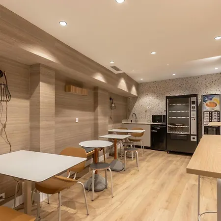 Πανσιόν Uri Bbi00060 Self Check In Μπιλμπάο